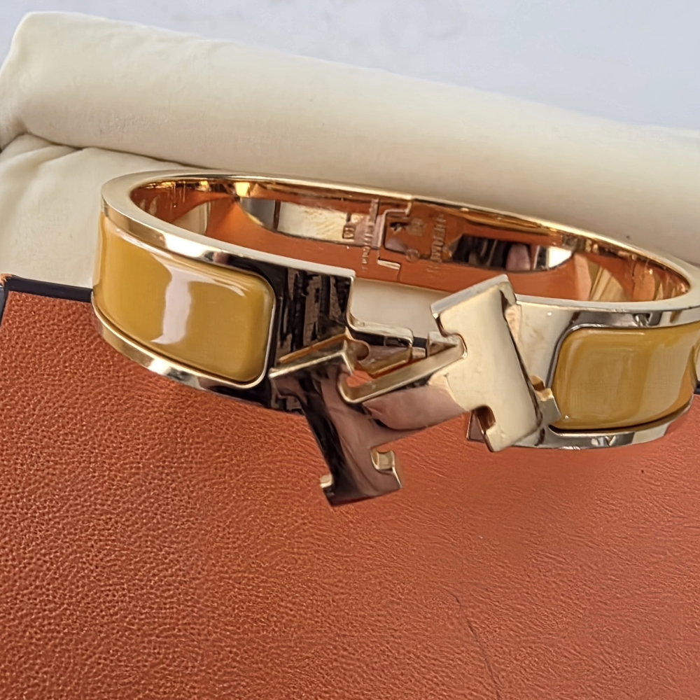 Authentic Hermes Gold & Yellow Cuff Bracelet Hermès Clic H Narrow Size PM (Petit - Picture 11 of 11
